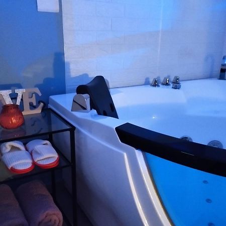 Willa Bed&Dreams In Salento Bilocale Con Vasca Idromassaggio Guagnano Zewnętrze zdjęcie